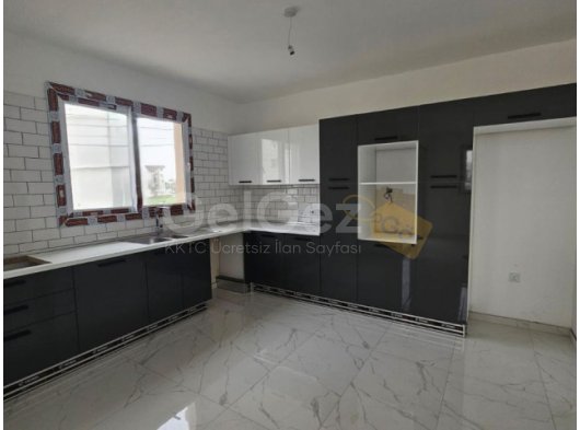 Çanakkale bölgesinde 2 1 sıfır daireler 0 önden peşinat ile 100 m2 95,000 pound kaliteli işcilik avm ye yürüme mesafesinde 4 katlı bina asansörlü lüks daireler 