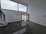 SATILIK SENDELİ DÜKKANLAR MAĞUSA LARNAKA YOLU İLARMA ÇEMBER ANA YOL ÜZERİ 75 M2 150.000 £ EŞDEĞER KOÇAN TESLİME HAZIR 0 KİRA GETİRİSİ AYRINTILAR İÇİN LÜTFEN AR