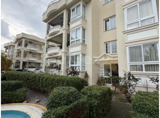 Alsancakta Kavanköy sitesinde satılık 3+1 daire