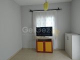 Alsancak havuzlu sitede zemin kat satılık 3+1 daire