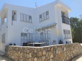 Girneye Bölgesi Çatalköyde 3 Yatak Odalı Full Eşyaları İle Birlikte Villa Satılık