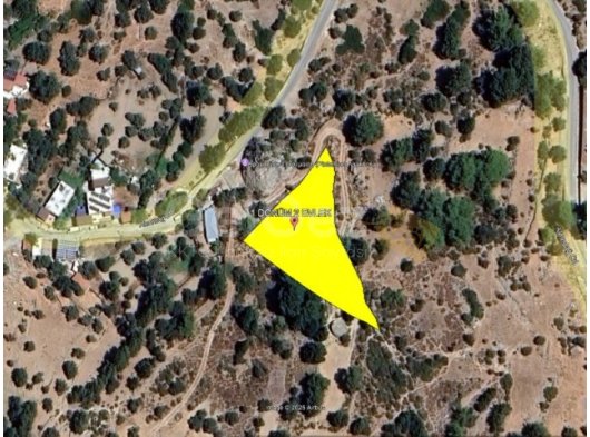Girneye Bağlı Kozanköy Bölgesinde Köy Girişi 1,5 Dönüm Ev Yapımına Uygun Arsa Satılık