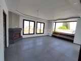 Girne Zeytinlik Bölgesinde 800 m2 İçersinde Muhteşem Konumda Dağ ve Deniz Manzarasına Sahip 4+1 Villamız Satılık
