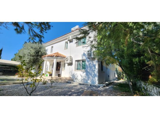 TÜRK KOÇANLI,FULL EŞYALI 4+2 FIRSAT HAVUZLU VİLLA