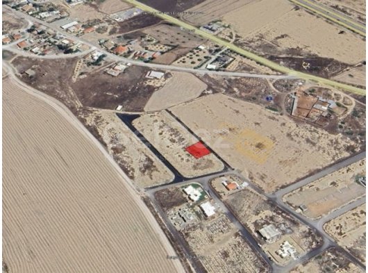 Lefkoşa Balıkesir Bölgesinde Erülkü Süpermarkete 5 dk Mesafede 522 m2 Arsa Satılık İster Apartman , İster Kendine Villa Yap