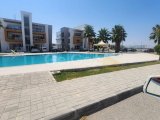 SAKLIKENTTE SATILIK 2+1 ZEMİN KAT DAİRE 80 M2 85000 £ EŞDEĞER KOÇAN