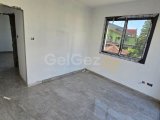 SATILIK 2+1, 2 KATTAN OLUŞAN DAİRE ZEMİN VE 1. KATLAR 78 M2 130,000 £