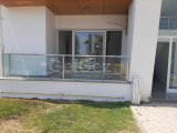 SAKLIKENTTE SATILIK 2+1 ZEMİN KAT DAİRE 80 M2 85000 £ EŞDEĞER KOÇAN
