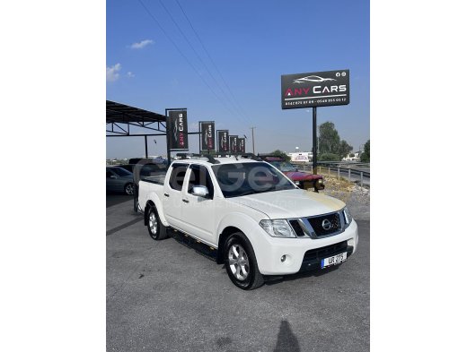 2011 Model 2.5 cc Nissan Navara