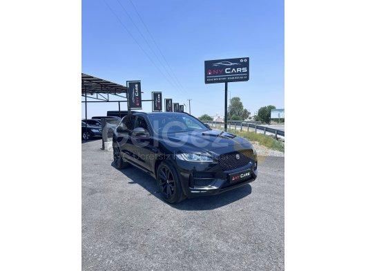 Jaguar F-Pace R Sport Model