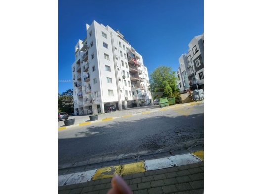 Girne Merkezde satılık 2+1 penthouse