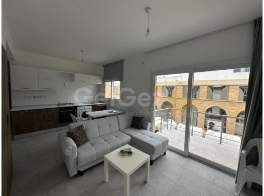 GÖNYELİ'DE YATIRIMLIK ANA YOLA VE DURAĞA ÇOK YAKIN SATILIK 2+1 SIFIR DAİRE