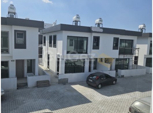 FIRSAT! YENİKENT YENİ BİTMİŞ TÜRK KOÇANLI KREDİYE UYGUN 3+1 HEMEN TESLİM İKİZ LÜKS VİLLALAR