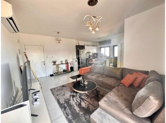 KÜÇÜKKAYMAKLI'DA SATILIK LÜX 2+1