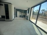 GİRNE ALSANCAK'TA MODERN İKİZ VİLLA
