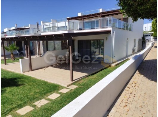 İSKELE LONG BEACH'TE DENİZE 50 METRE UZAKLIKTA KÖŞE VİLLA!!!