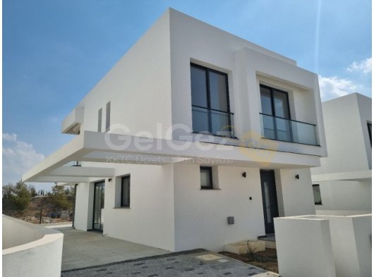 Yeni bitmiş eşyasız 3+1 kiralık villa