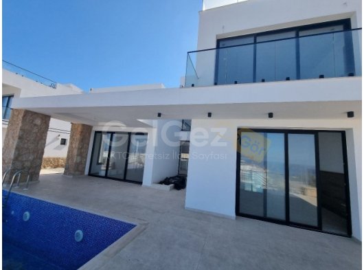 INFINITY HAVUZLU DENİZ MANZARALI YENİ BİTMİŞ LÜKS 3+1 MÜSTAKİL VİLLA