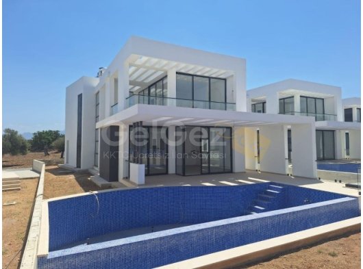 Sadece Ağustos Ayına Özel Denize 2dk mesafede Bu villamiza 799.000 stg yerine 599.000 stg