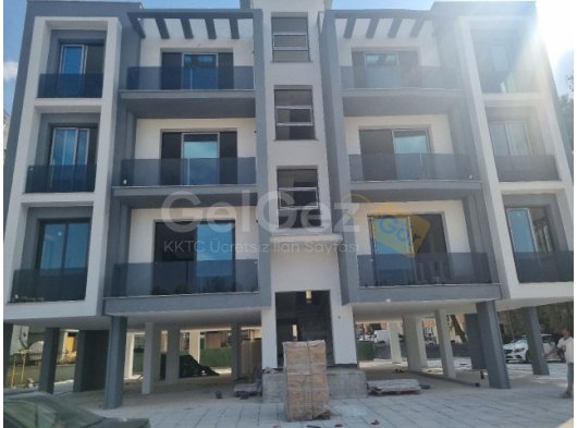 DEVLET HASTAHANE BÖLGESİNDE TESLİME HAZIR DİREK ÜSTÜ 2+1 TÜRK KOÇANLI DAİRE