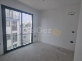 LEFKOŞA MERKEZİN'DE TÜRK KOÇANLI ASANSÖRLÜ 2+1 DAİRE