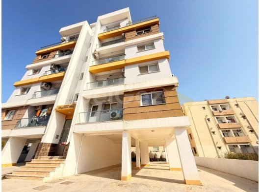 Gazimağusa Bölgesinde 2+1 Eşyalı Satılık Daire - 5338641212