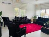 Sa﻿tılık Bahçeli Ev 3+1 Korkuteli 640 m² geniş arsa