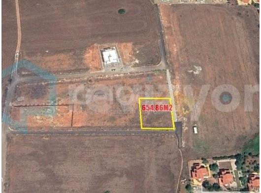 REVİZYON GAYRİMENKUL'DEN BAHÇELER'DE SATILIK ARSA