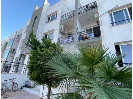 ALSANCAK'TA FIRSAT HAVUZLU SİTEDE 2+1 DAİRE