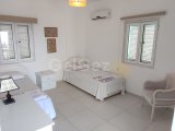Girne Edremit'te Özel Havuzlu, Bahçeli 4+1 Villa Kiralama Fırsatı
