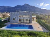 Kiralık 3+1 Lüks Villa - Girne Karşıyaka'da
