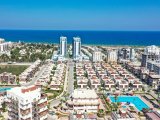 İskele Long Beach Royal Sun Sitesinde Satılık 1+1 Daire – Full Eşyalı, Vergileri Ödenmiş Fırsat!