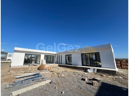 Mutluyaka Bolgesinde Bir aya teslim villa