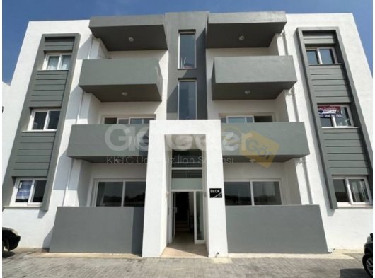 Kentplus sitesinde tüm vergileri ödenmiş 2+1 daire