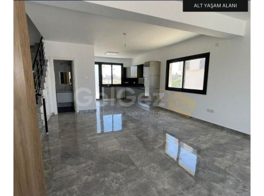 SATILIK IKIZ VILLA 3+1