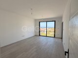 KIBRIS GİRNE ALSANCAK/LAPTA BÖLGESİNDE DENİZ MANZARALI TAPUSU HAZIR 3+1 SATILIK DAİRE