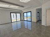 Girne Edremit'te Satılık Lüks Villa