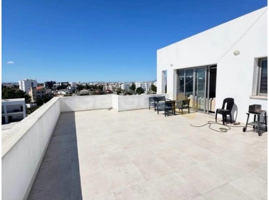 LEFKOŞA DOMUZCULAR BÖLGESİ SATILIK 2+1 EŞYALI PENTHOUSE DAİRE