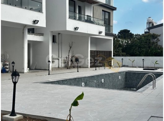 LAPTA'DA KALİTELİ BİR YAŞAM, GENİŞ ALANLARI İLE SATILIK DAİRE!