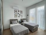 DENİZE SIFIR FOUR SEASONS 1.ETAPTA FULL EŞYALI TERASLI 2+1 DAİRE!!!