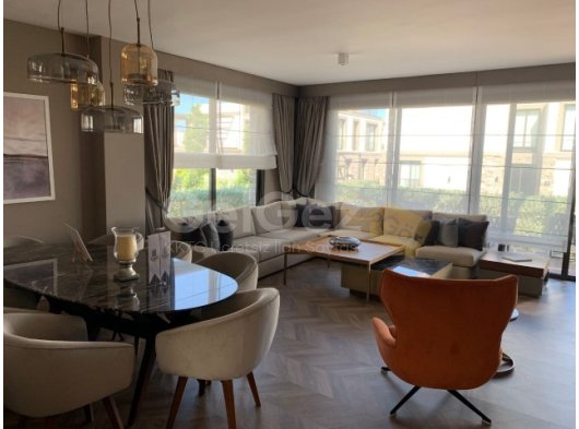 GİRNE ALSANCAK'DA LÜKS KİRALIK TRİPLEX