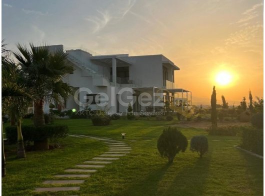 GİRNE ESENTEPEDE KİRALIK ÇOK ÖZEL 1+1 DAİRE