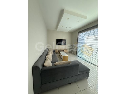 KİRALIK DAİRE GAZİMAĞUSA GÜLSEREN BÖLGESİNDE 2+1 EŞYALI ZEMİN ÜZERİ 1.KAT DAİRE - 05338641212