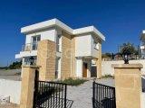 Girne Alsancak Yeşiltepede 3+1 Müstakil Villalar Son 2 Adet