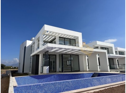 Çatalköy La Plage projemiz 3 2-4 2 Son 4 Adet Özel Havuzlu 4x8 Modern yapı Denize 2 dk mesafede Şehir Merkezine 5 dk mesafede P Peşinat ile 48 Ay vade imkanı De