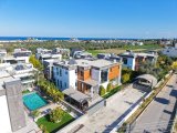 Kıbırs Girne Ozanköy’de 4+1 Türk Tapulu Havuzlu ve Peyzajlı lüx villa