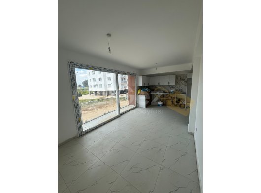 CİTY MALL AVM Yanında , Berçem Park Sitesinde Satılık 2+1 Daire