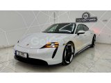 2022 MODEL PORSCHE TAYCAN 4S