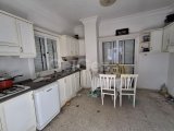 Girne, Zeytinlik bölgesinde satılık 8+2 villa