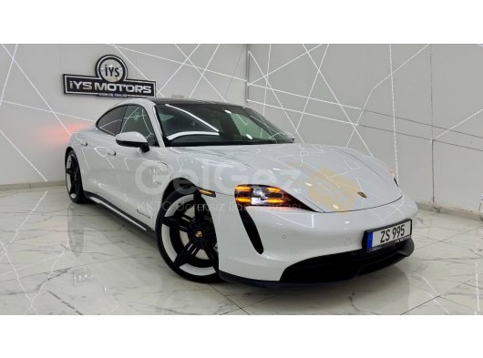 2022 MODEL PORSCHE TAYCAN 4S